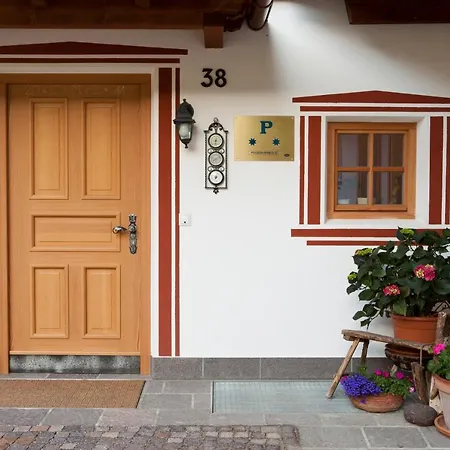 Lienharterhof Penzion Monguelfo-Tesido / Welsberg-Taisten