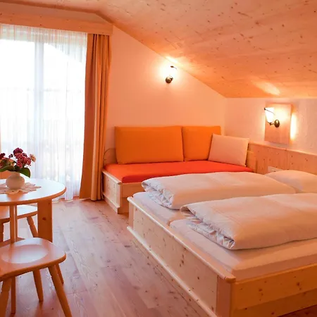 Guest house Lienharterhof Monguelfo-Tesido / Welsberg-Taisten