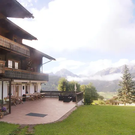 Lienharterhof Guest house 2*